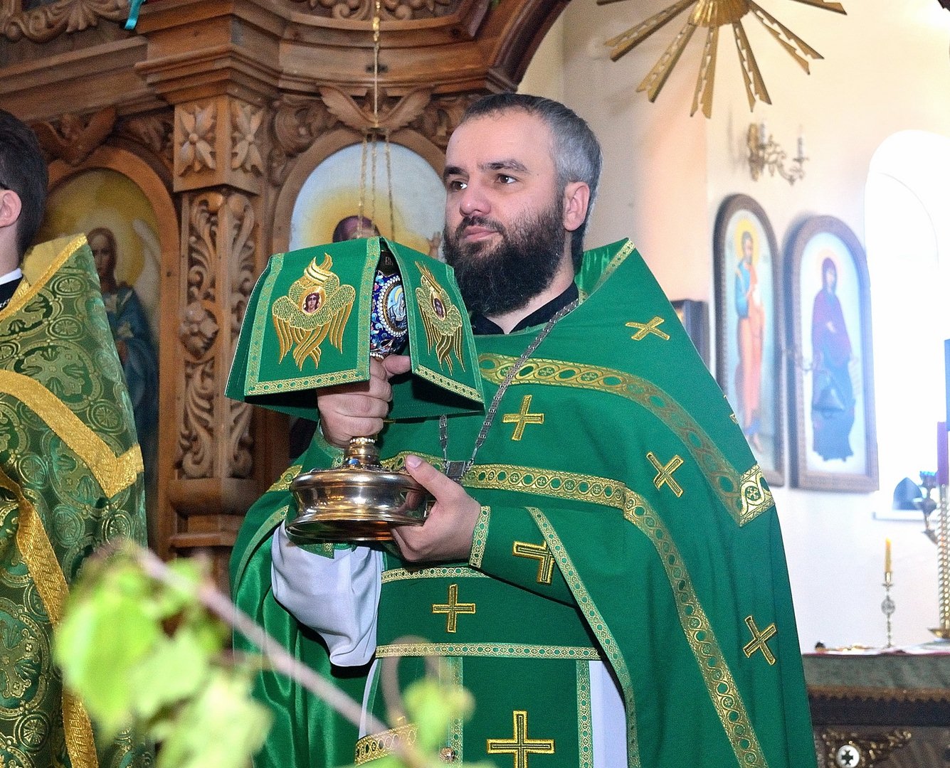 В День Святой Троицы (Пятидесятницы) в нашем храме совершены торжественные богослужения