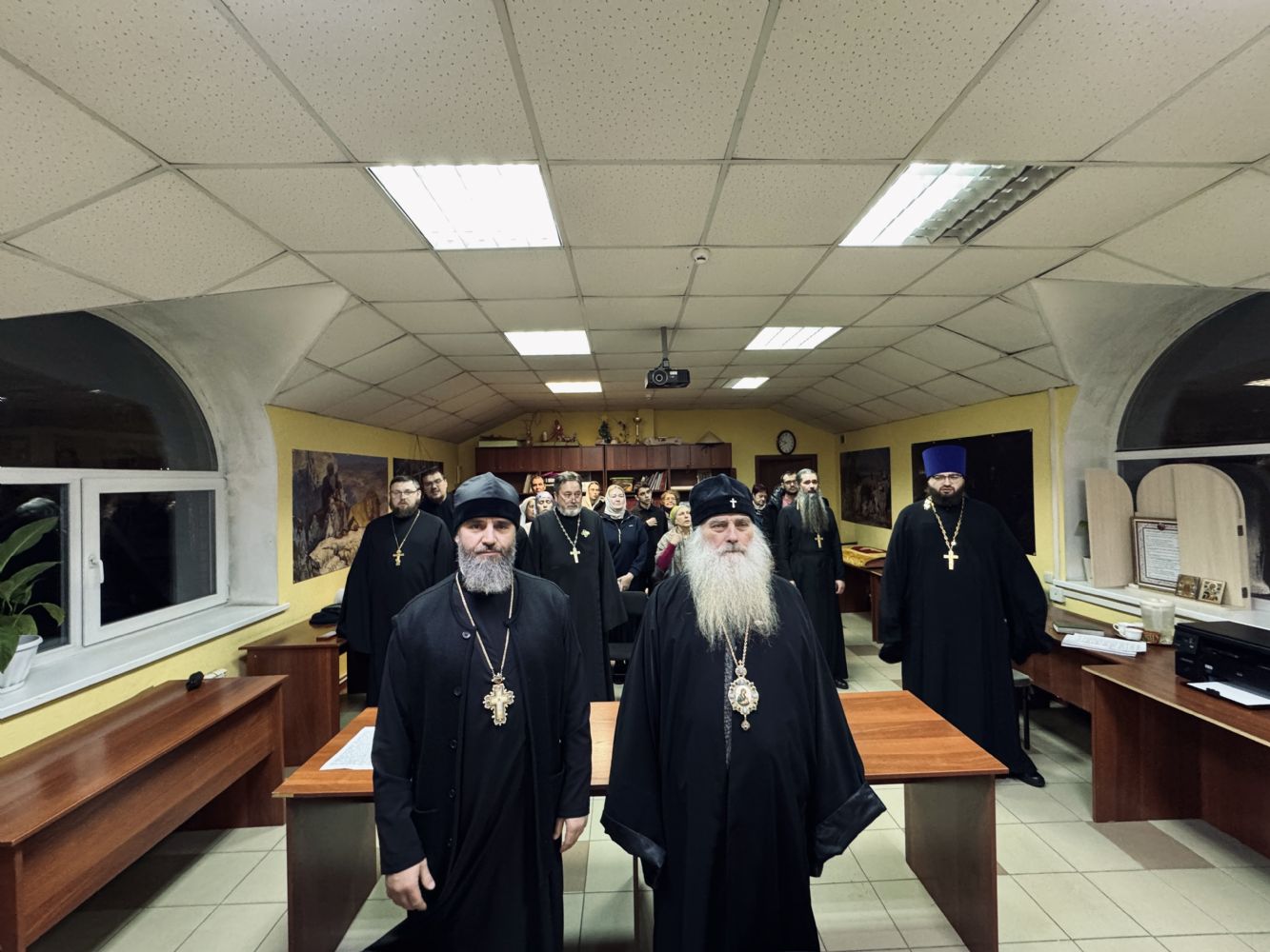 Протоиерей Андрей Басов принял участие в Приходском собрании Никольского храма г. Барнаула